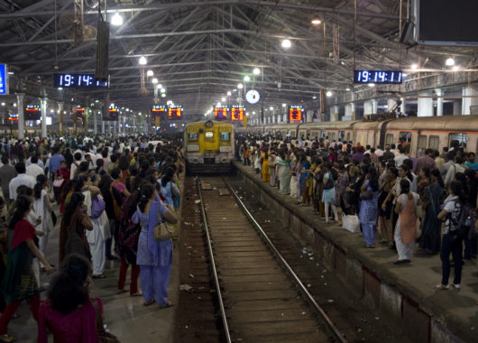 mumbai local train